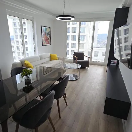 M&m Apartment